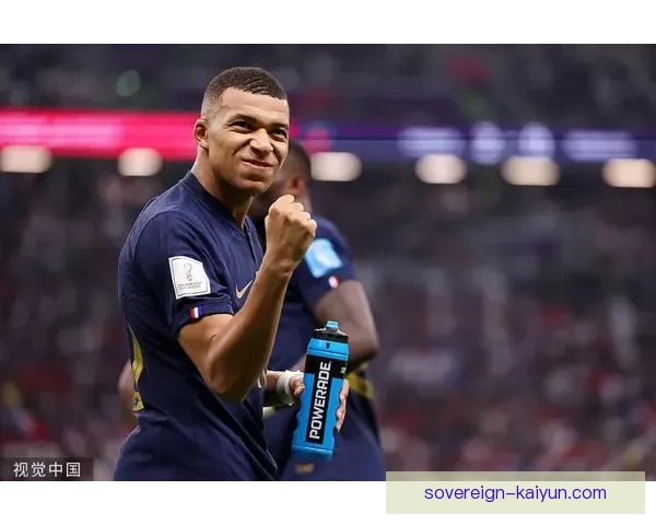 姆巴佩家族：下一代足球天才崭露头角，备受期待的未来球星逐渐成型